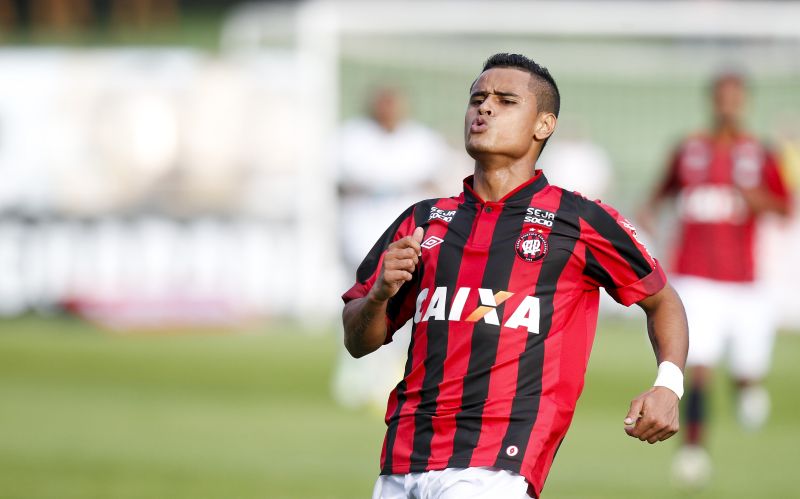 Atlético, do meia Everton, se concentra na Copa do Brasil neste meio de semana | André Rodrigues / Gazeta do Povo