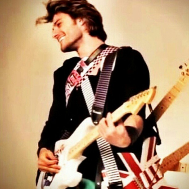 Hugo já protagonizou a versão brasileira do musical Hair, um dos clássicos da Broadway, e do musical Rock in Rio | Reprodução Iphoneogram / Arquivo pessoal