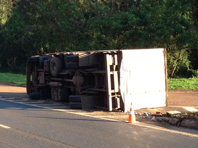 O passageiro sofreu ferimentos leves por conta do acidente | Alberto Dangele