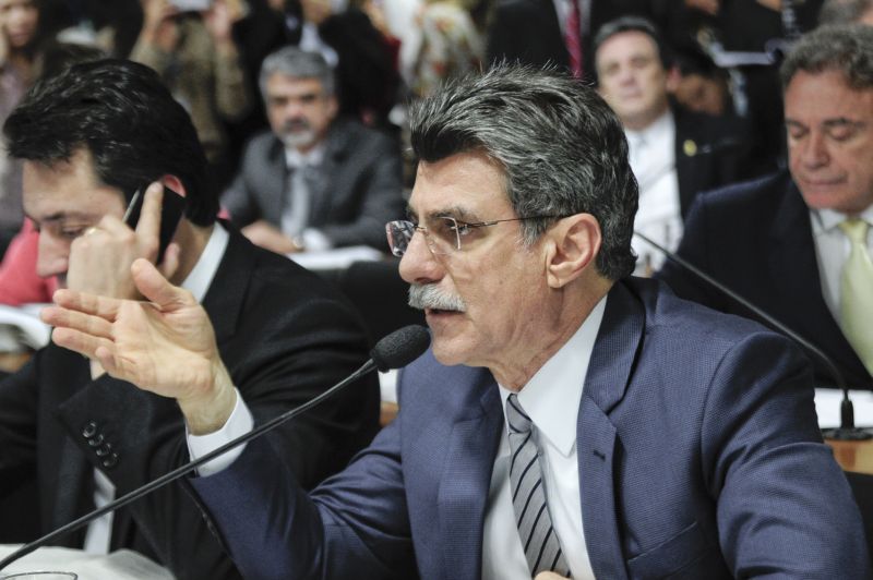 Senador Romero Jucá (PMDB-RR) quer fiscalização da lei dos empregados domésticos na residência do empregador, desde que consentida por ele | Geraldo Magela/Agência Senado