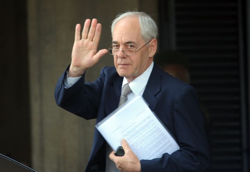 Stephanes: secretário da Casa Civil acredita que economia pode chegar a R$ 300 milhões até o fim deste ano | Fábio Rodrigues Pozzebom/ABr