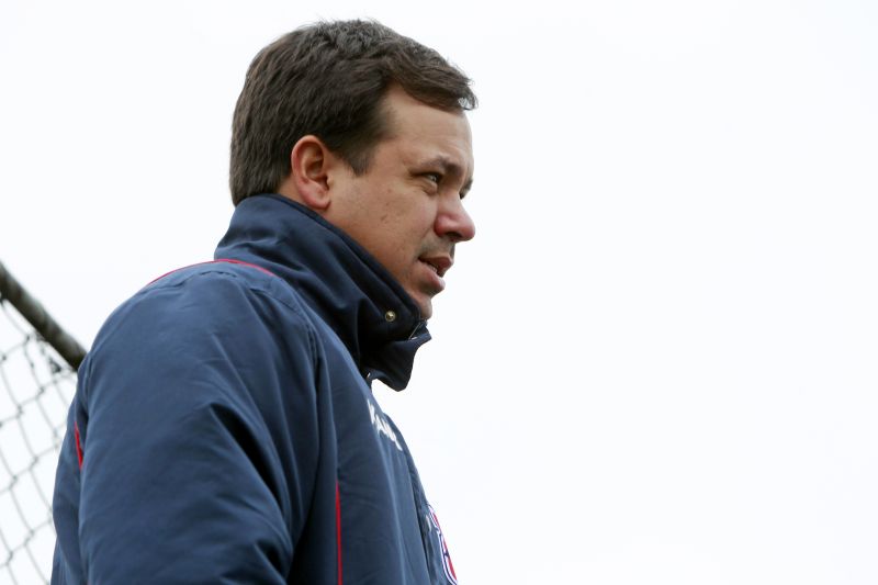 O técnico Dado Cavalcanti cobrou os jogadores paranistas logo após time deixar escapar vitória no sábado em Florianópolis | Antonio More / Gazeta do Povo