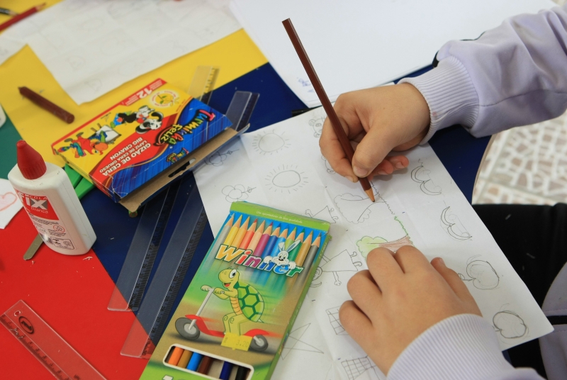 Projeto Vila da Cidadania oferece aulas de contraturno para 1,9 mil alunos: esforço contra a reprovação e a evasão escolar | Aniele Nascimento/Gazeta do Povo