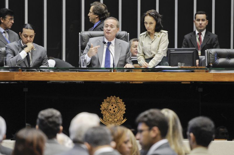 Renan: apesar de ser a favor do plebiscito, ele alerta que o Congresso pode não aprová-lo como quer a presidente Dilma | Pedro França/Ag. Senado