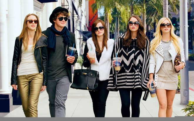 Cena do filme Bling Ring: A Gangue de Hollywood |