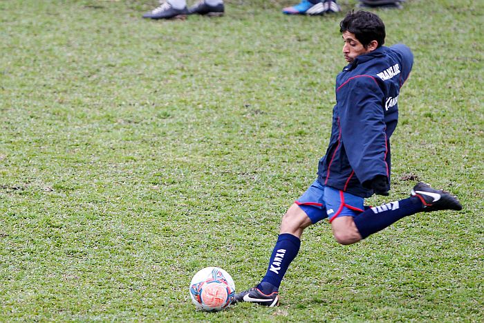 Roniery voltou a treinar nesta terça-feira no Paraná | Bruno Covello / Gazeta do Povo