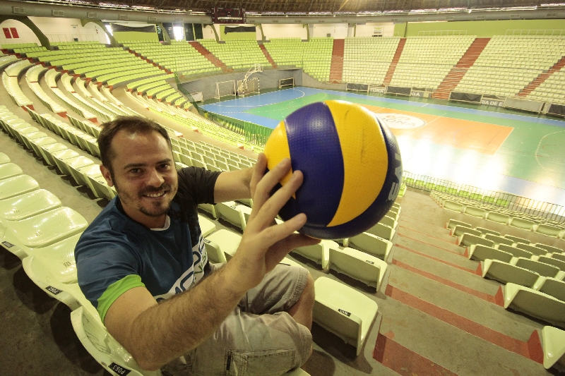 Pelo Moda Maringá, Ricardinho terá dupla jornada, como levantador e dirigente da equipe | Ivan Amorin/ Gazeta do Povo