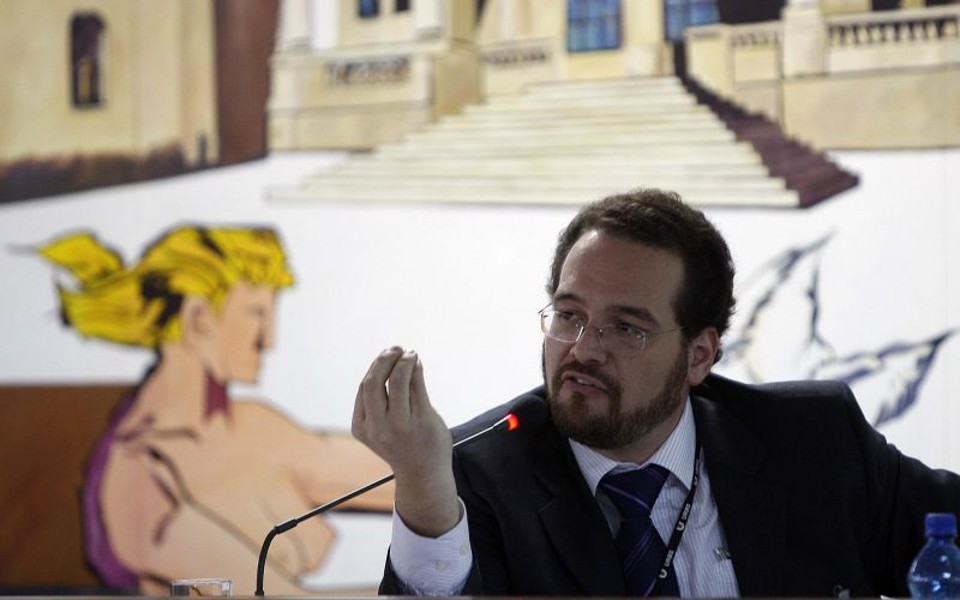 Binotto: lei determina que o motorista não pode conduzir o veículo e cobrar a passagem em caráter simultâneo | Jonathan Campos/ Gazeta do Povo