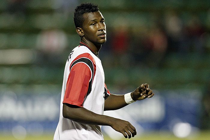 Douglas Coutinho voltou a fazer trabalhos físicos após quase três meses afastado por causa de uma lesão | Albari Rosa/Gazeta do Povo
