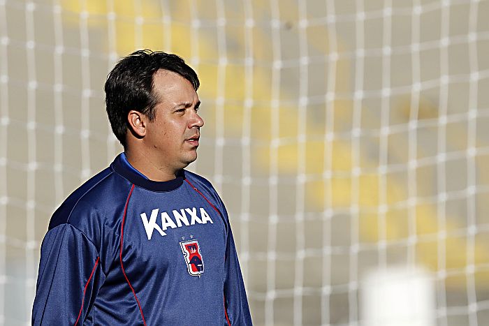 Paraná de Dado Cavalcanti tem confronto direto com o Joinville nesta terça-feira pela permanência no G4 | Albari Rosa / Gazeta do Povo