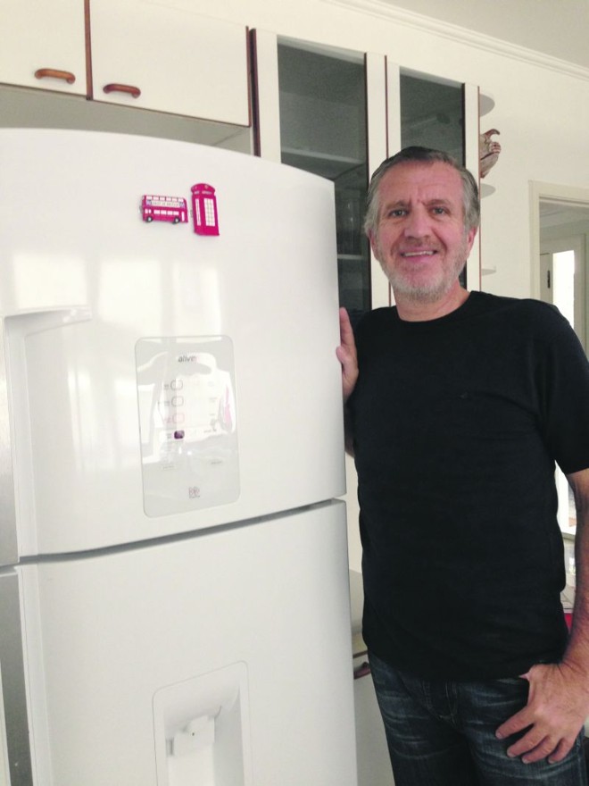 Borrelli: troca deveria ser feita diretamente nas lojas | 