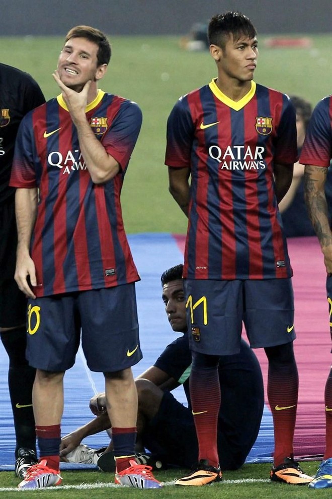 Messi e Neymar antes da goleada do Barcelona sobre o Santos |