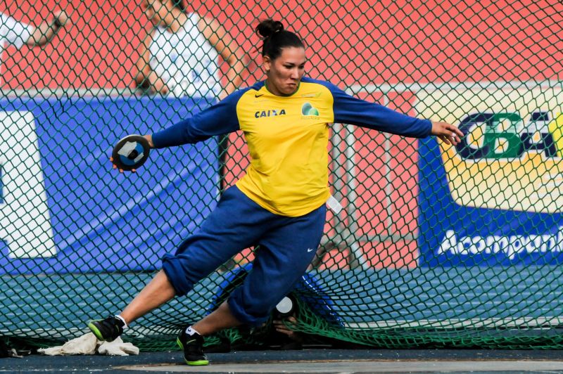 Fernanda Borges, do lançamento de disco, será a primeira entre os atletas brasileiros a competir em Moscou | Agência Luz / BM&FBovespa