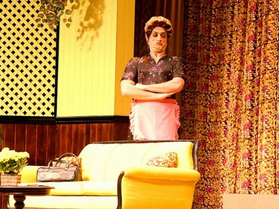 Paulo Gustavo encena Dona Hermínia em "Minha Mãe é uma Peça". A personagem fez tanto sucesso que ganhou versão para os cinemas | Divulgação
