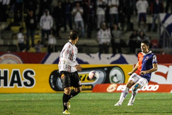 Experiente Anderson voltou ao time do Paraná diante do JEC |