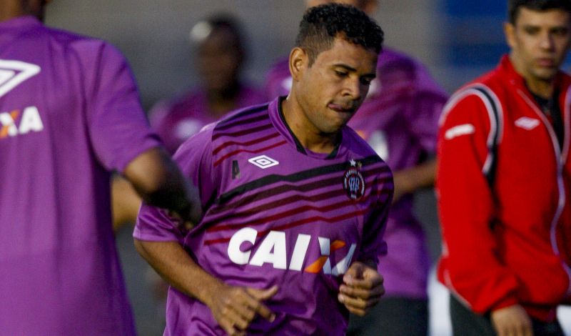 Ederson vive fase de artilheiro, mas segue no banco de reservas | Hugo Harada/ Gazeta do Povo