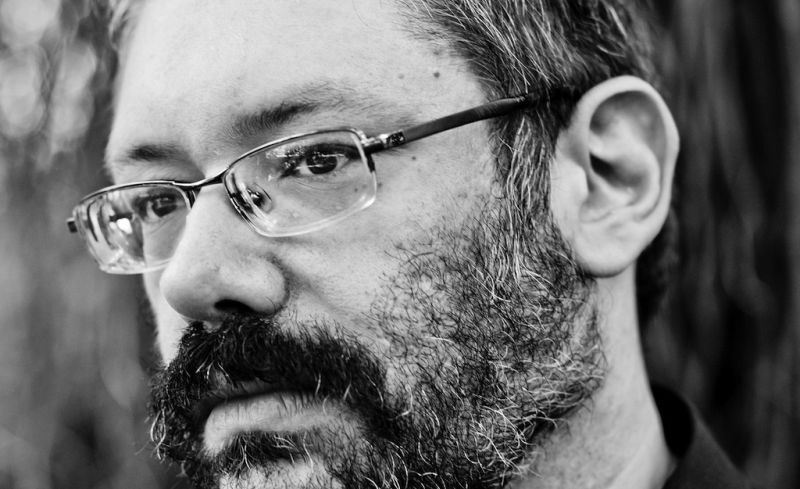 Daniel Pellizzari foi um dos 17 autores a integrar o projeto literário Amores Expressos, que o levou a Dublin, na Irlanda, em 2007 | Renato Parada/Divulgação