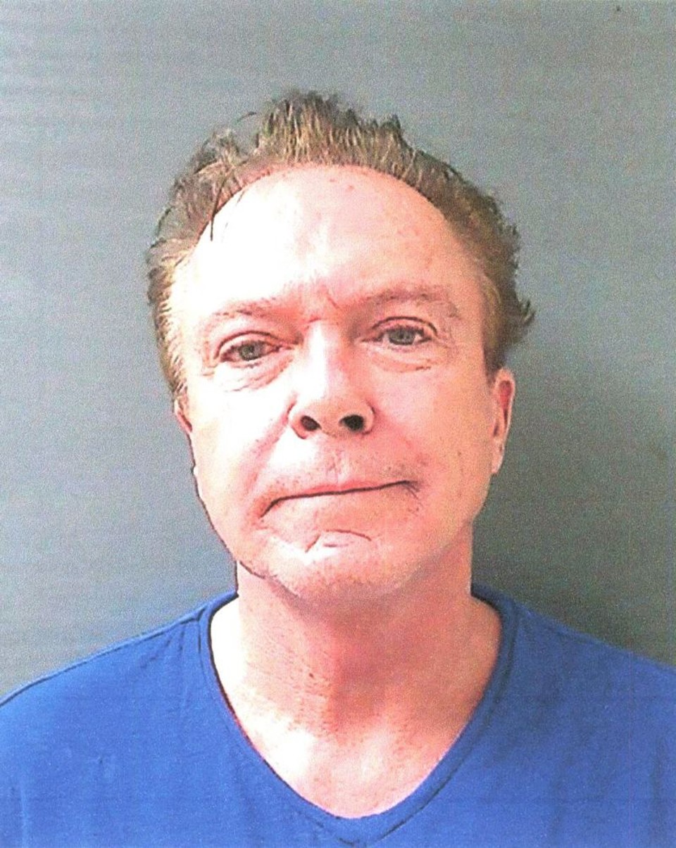 Ator David Cassidy é acusado de dirigir embriagado David Cassidy é preso por dirigir embriagado | REUTERS/Schodack Police Department/Handout