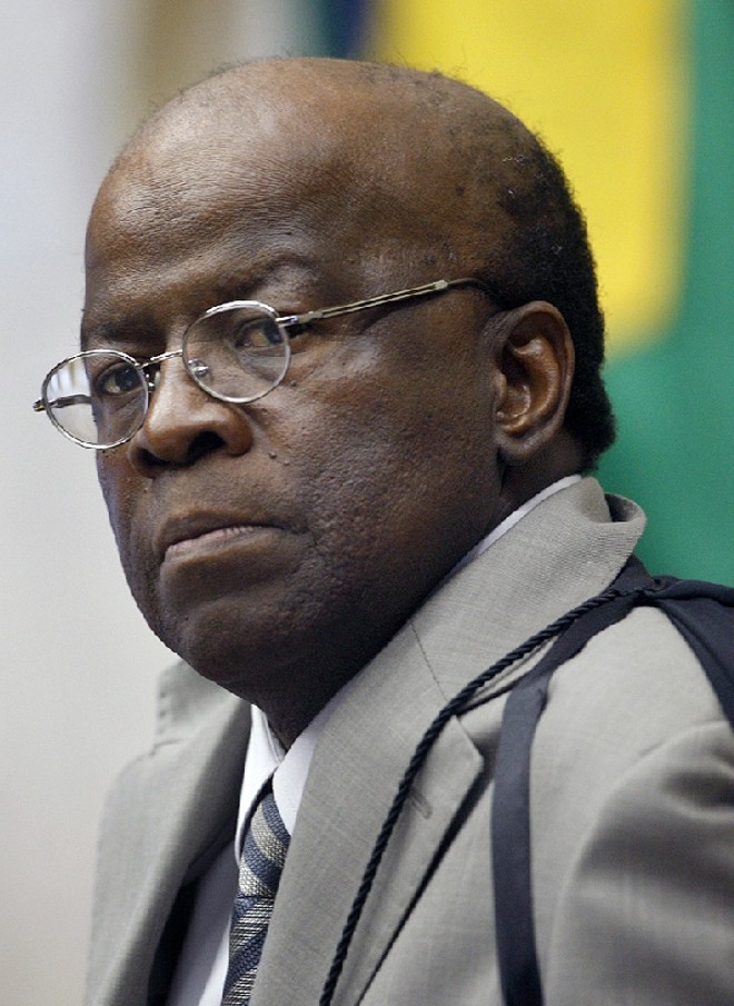 Barbosa: R$ 29,4 mil não condizem com a realidade |