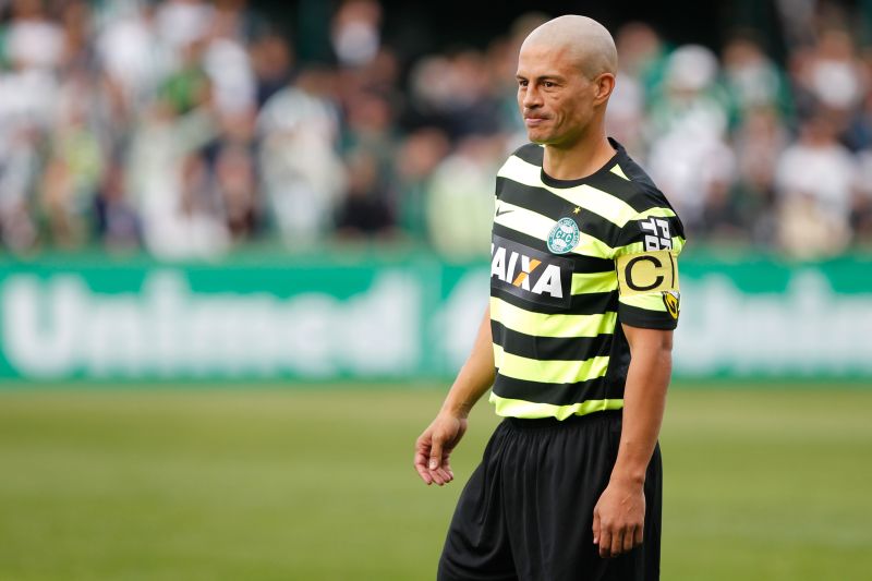 Alex durante o jogo de domingo com o Vasco no Couto Pereira | Henry Milléo / Gazeta do Povo