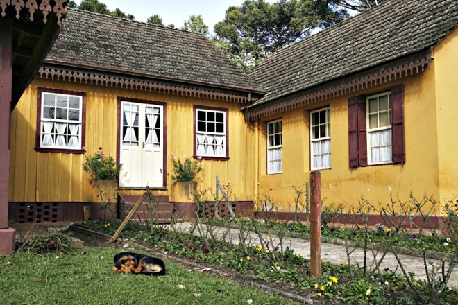 Atual Museu de Witmarsum foi sede da fazenda Cancella, que é uma das marcas da colonização portuguesa nos Campos Gerais |