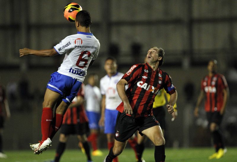 Baier chegou ao gol 93 na era dos pontos corridos | Jonathan Campos / Gazeta do Povo
