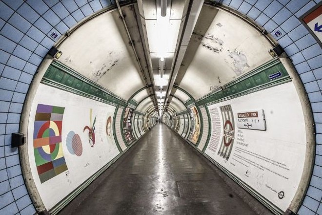 A exposição comemora os 150 anos do metrô de Londres, o mais antigo do mundo |