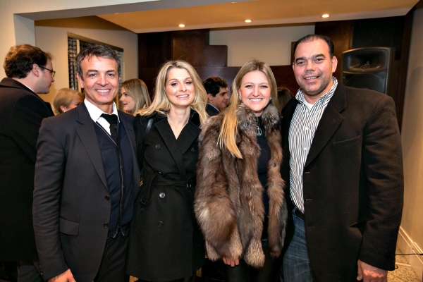 Luiz Alberto Machado Filho (à esq.) e sua mulher, Nade Machado, com Daniela Pisani e Caco Almeida na comemoração do primeiro ano do Instituto Professor Luiz Alberto Machado. O evento reuniu pesos-pesados do Direito e da sociedade na sede do escritório Professor L.A.Machado & Associados Advocacia | Diego Pisante