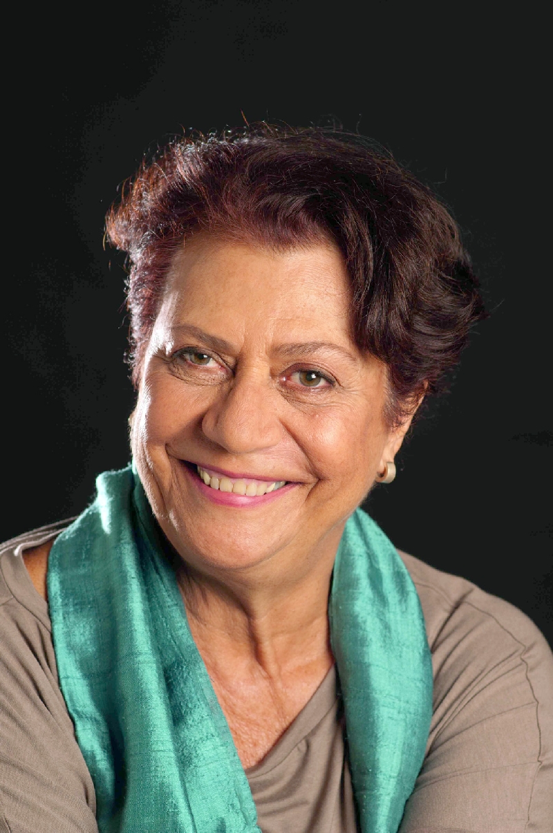 Ana Maria: Somos poliglotas em nossa própria língua. | Divulgação