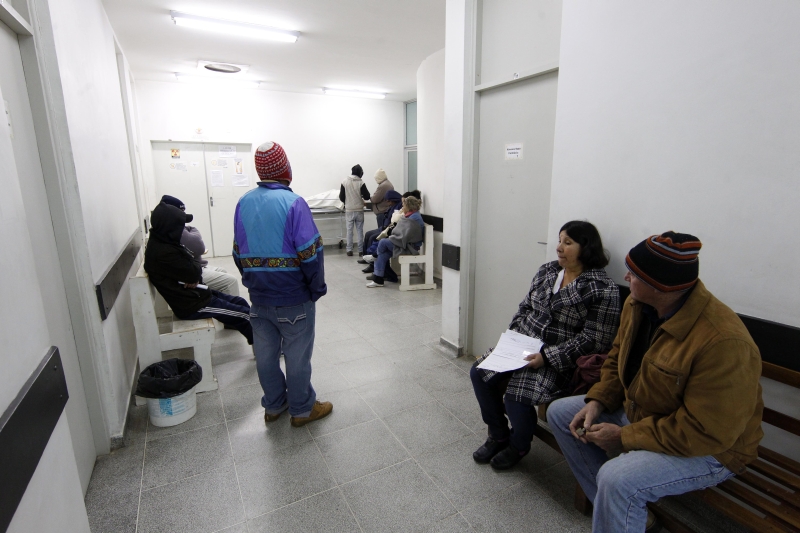 Hospital Municipal Arlete Richa, em Fazenda Rio Grande: faltam médicos e plantões pagos podem ter sido fraudados | Albari Rosa/Gazeta do Povo