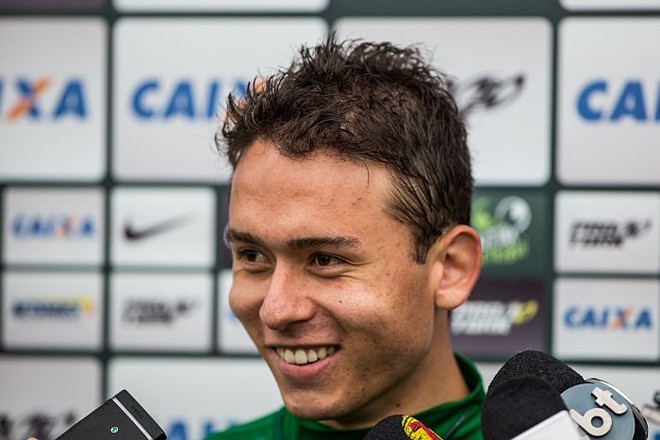 Médico que operou o joelho do atacante Keirrison confirmou que o jogador não está contundido | Bruno Covello / Gazeta do Povo