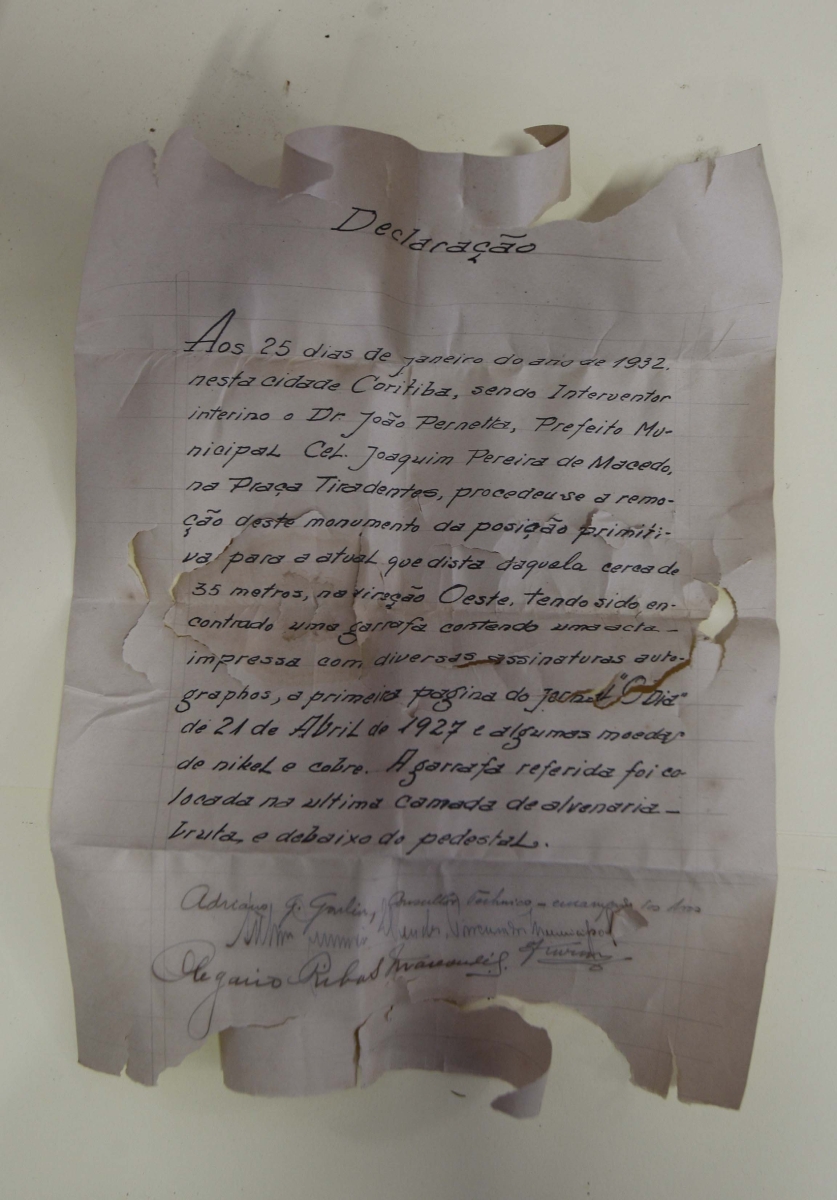 Texto do manuscrito, que está em bom estado de conservação | Jonathan Campos/Agência de Notícias Gazeta do Povo