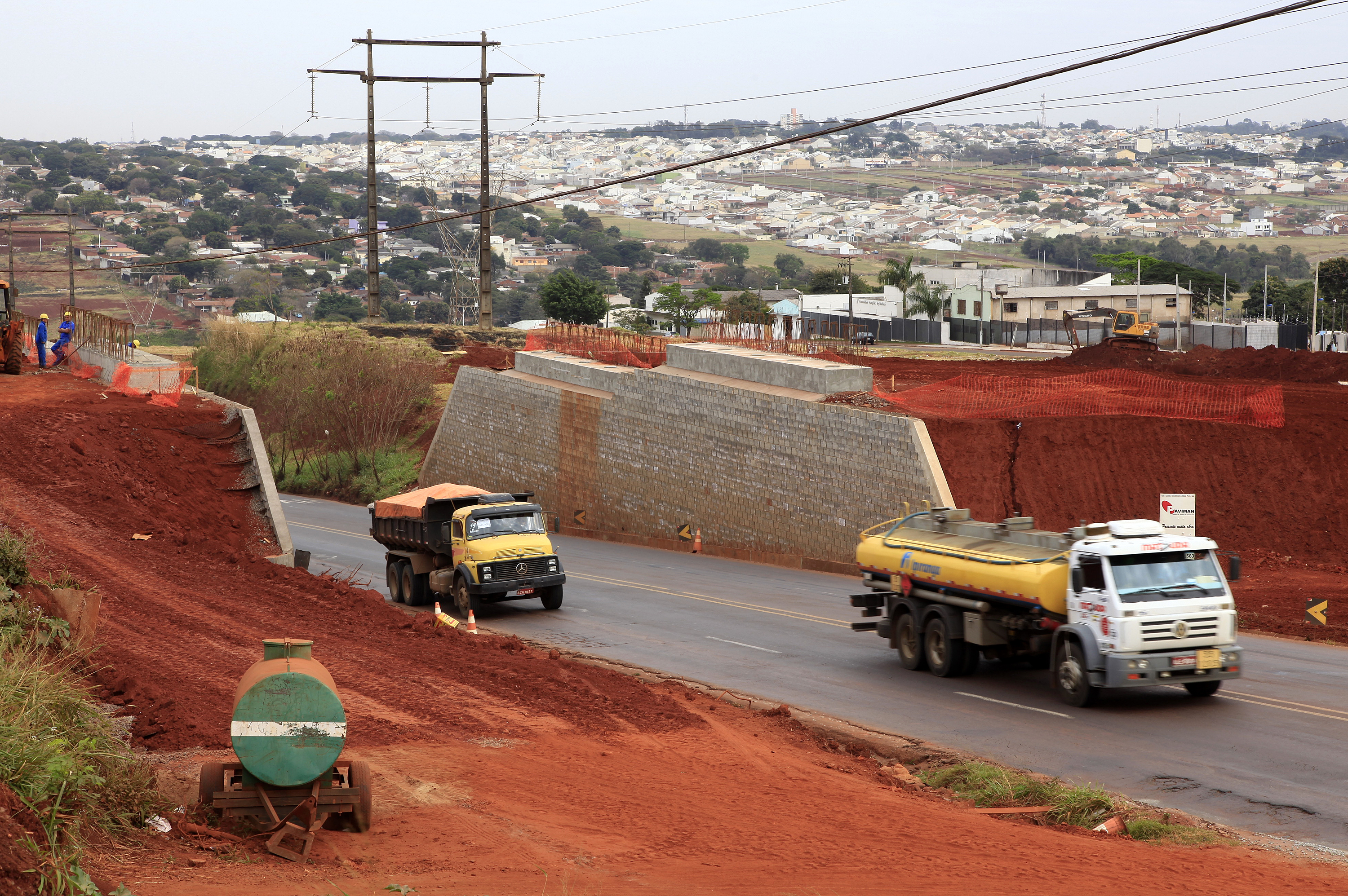 Construtora responsável pela obra prevê três interdições do Contorno Sul até a conclusão do viaduto | Divulgação/PMM
