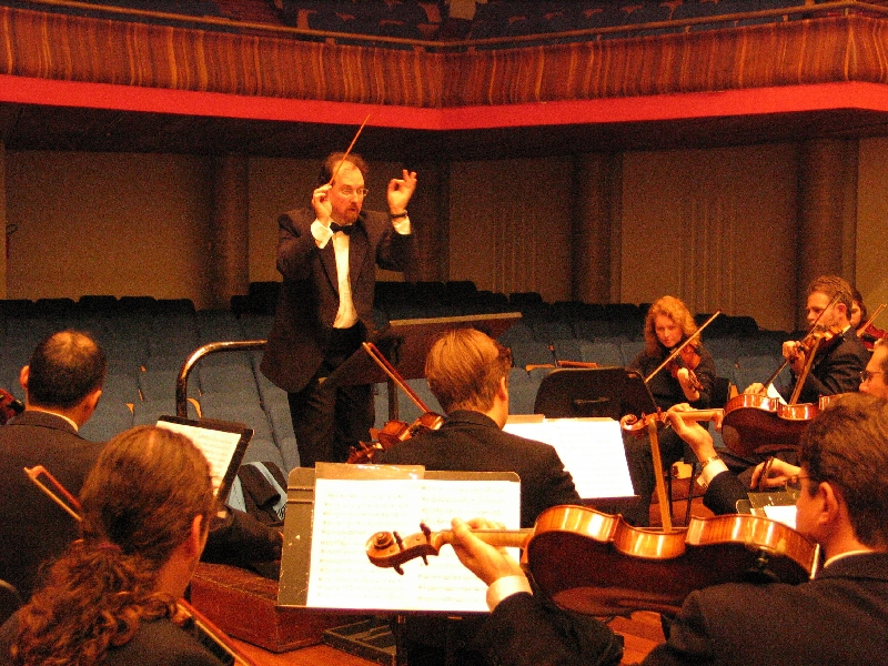 O curitibano Krieger e a orquestra: formação de plateia | Divulgação