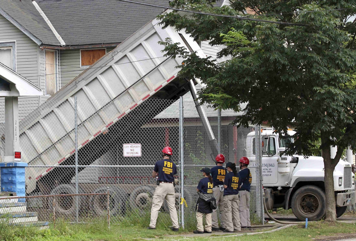 FBI faz a demolição da casa de Ariel Castro | Reuters/Aaron Josefczyk