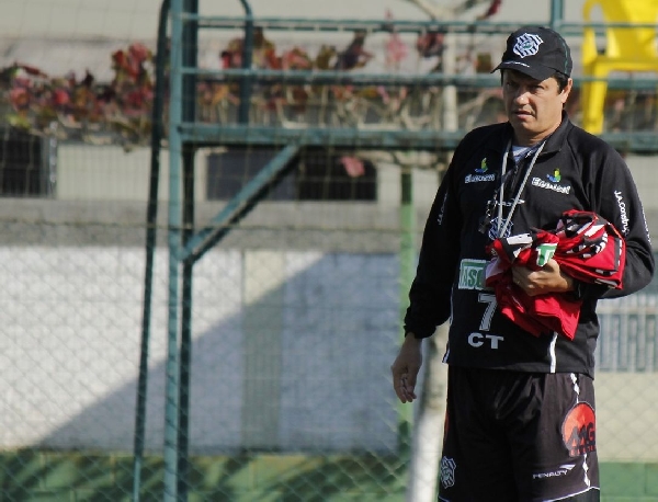 O ex-técnico do Figueirense Adilson Batista | Divulgação