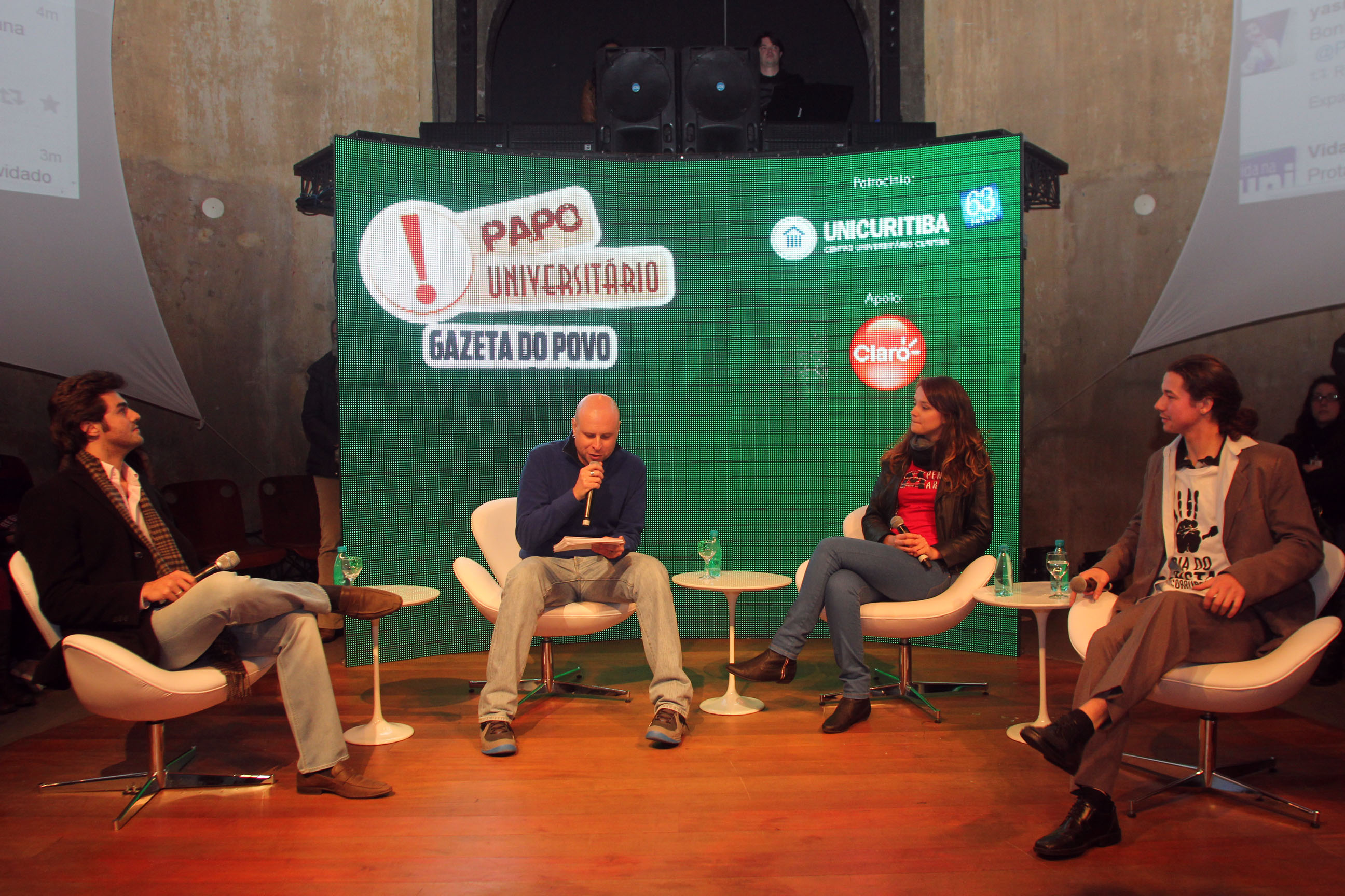 Os convidados foram Pedro Veiga Clarissa Maçaneiro Viana e Luan de Rosa. | Walter Alves / Gazeta do Povo