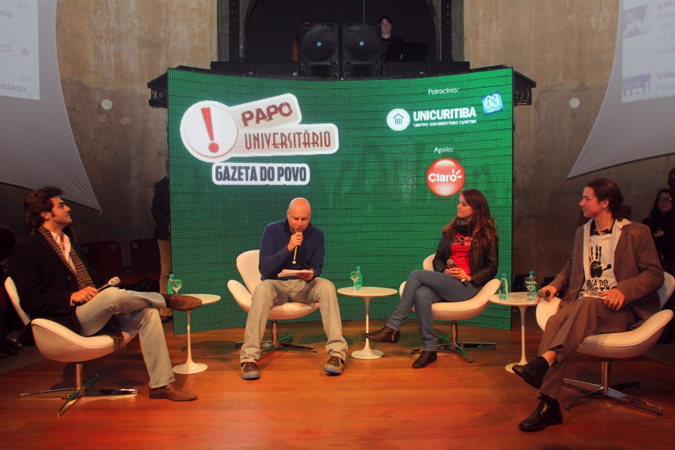 Os convidados foram Pedro Veiga Clarissa Maçaneiro Viana e Luan de Rosa. | Walter Alves / Gazeta do Povo