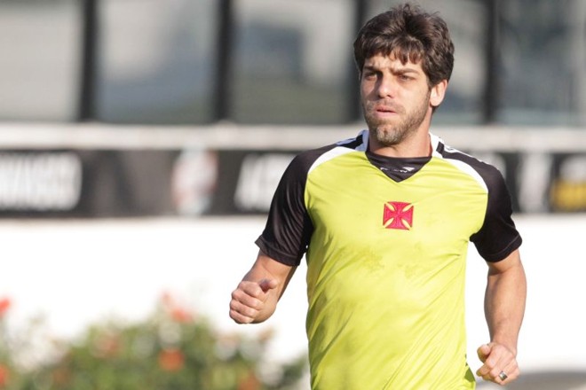 Juninho: Vasco se reergueu após a chegada do veterano | 