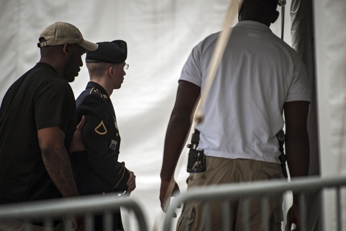 Fotografia de Manning, na quinta-feira, 1º de agosto, segundo dia da fase de sentenciamento de seu julgamento | Reuters/James Lawler Duggan