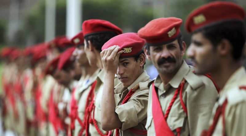 | Foto: Mohamed al-Sayaghi/Reuters