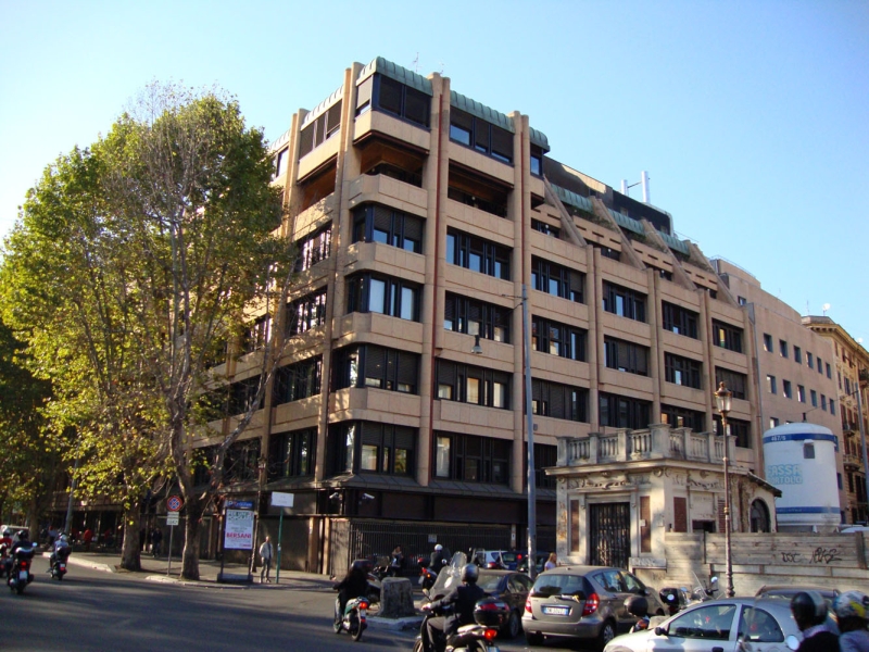 Instalações da Telecom Italia em Roma: companhia tem dívidas de 29 bilhões de euros | Telecom Italia