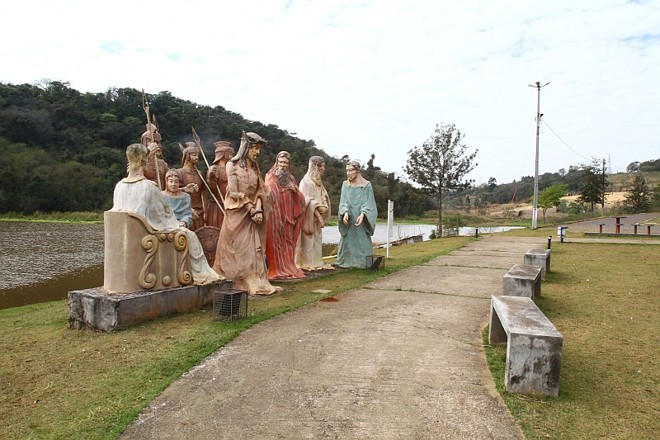Parque da Redenção, em Apucarana, incluído na Rota da Fé do Norte do Paraná |