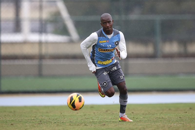 Hyuri vai estrear pelo Botafogo apenas duas semanas após chegar ao clube | Satiro Sodré / SSPress