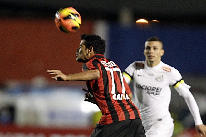 Éderson passou em branco e não aumentou sua contagem de 12 gols no campeonato | 