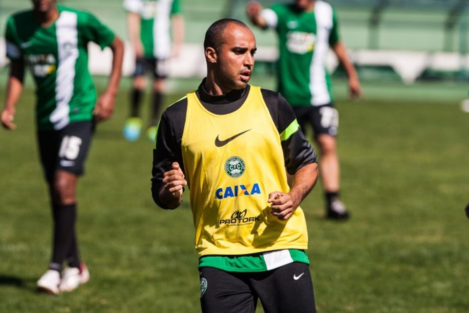 Deivid recupera-se no Coritiba de uma lesão no joelho esquerdo | Bruno Covello/ Gazeta do Povo