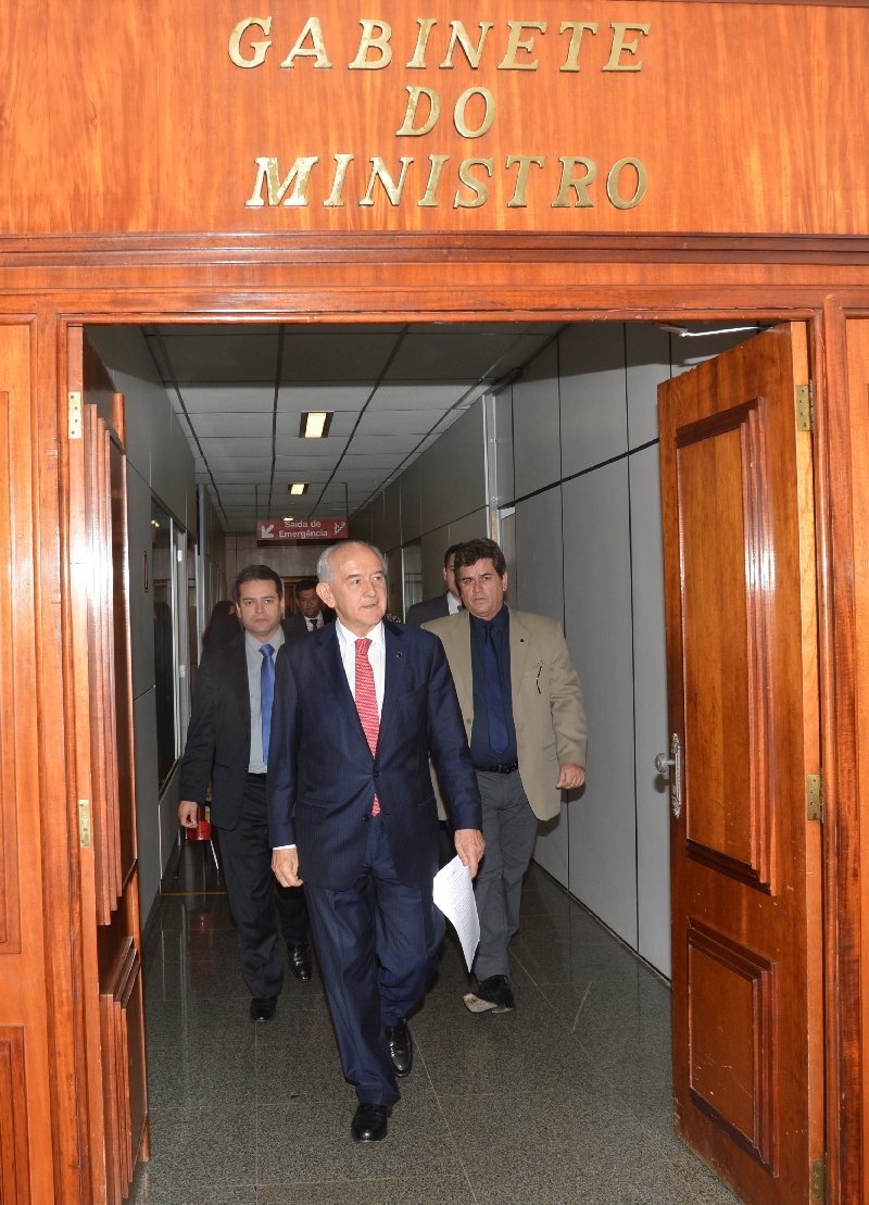 O ministro do Trabalho, Manoel Dias (à frente): braço direito e ex-assessor envolvidos em mais denúncia na pasta | Valter Campanato/Agencia Brasil