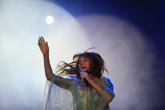 Florence and The Machine animou o público nesta sábado |