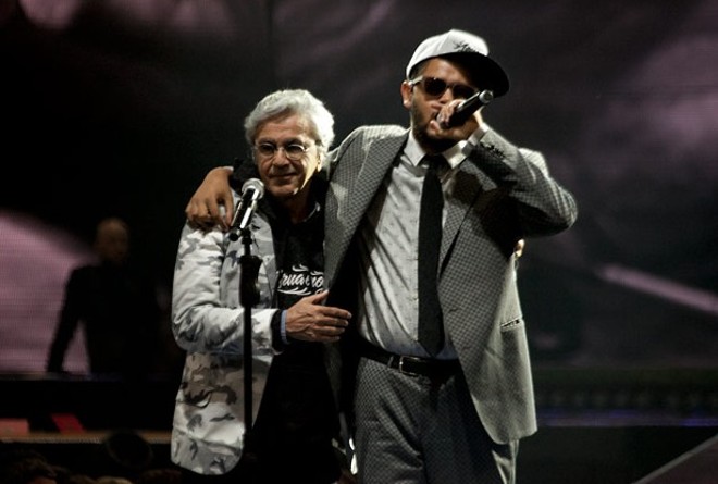 Caetano e Emicida com a bossa nova e o hip hop