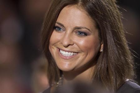 Princesa da Suécia Madeleine sorri durante evento em homenagem a vítimas do Holocausto em Washington | REUTERS/Benjamin Myers